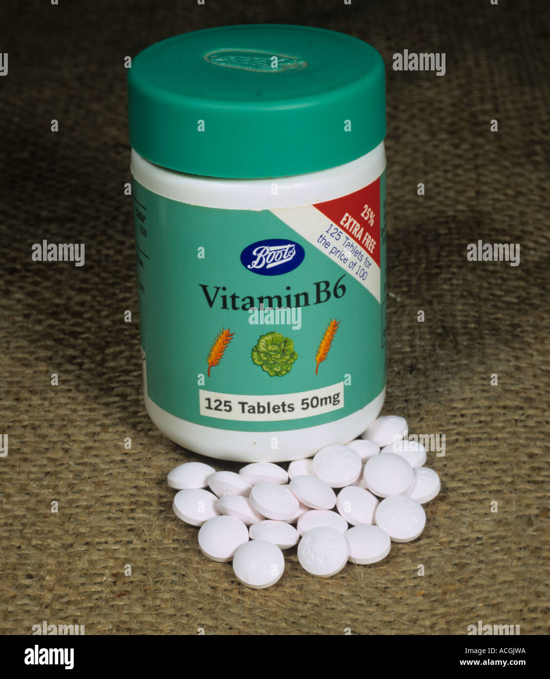 Einzelhandel-Wanne mit Kautabletten Tabletten Vitamin B6 Stockfoto