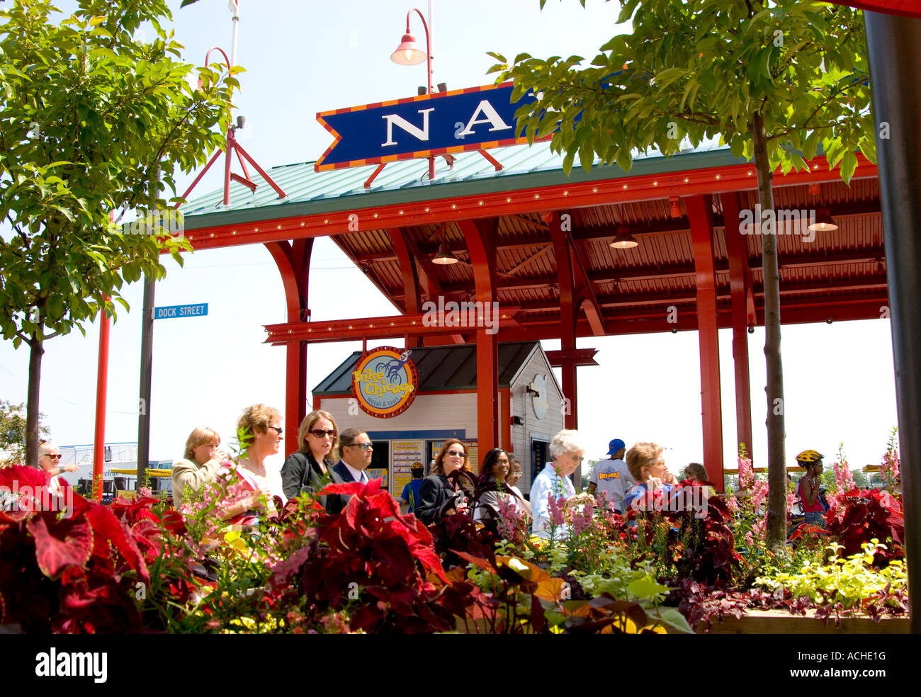 Navy Pier Fußgänger Stockfoto