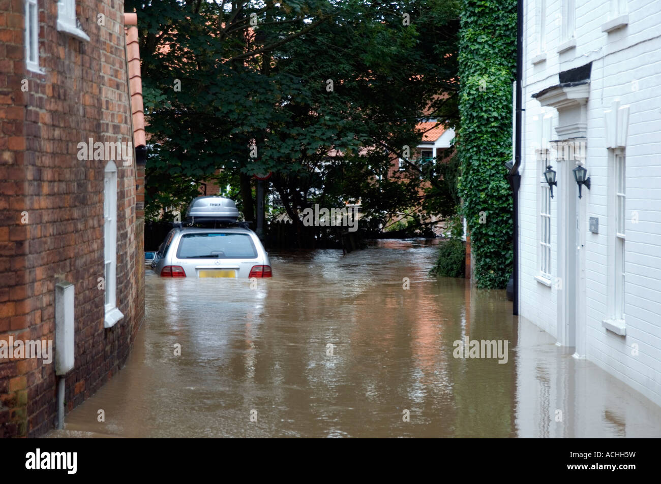 überflutete Straße in louth Stockfoto