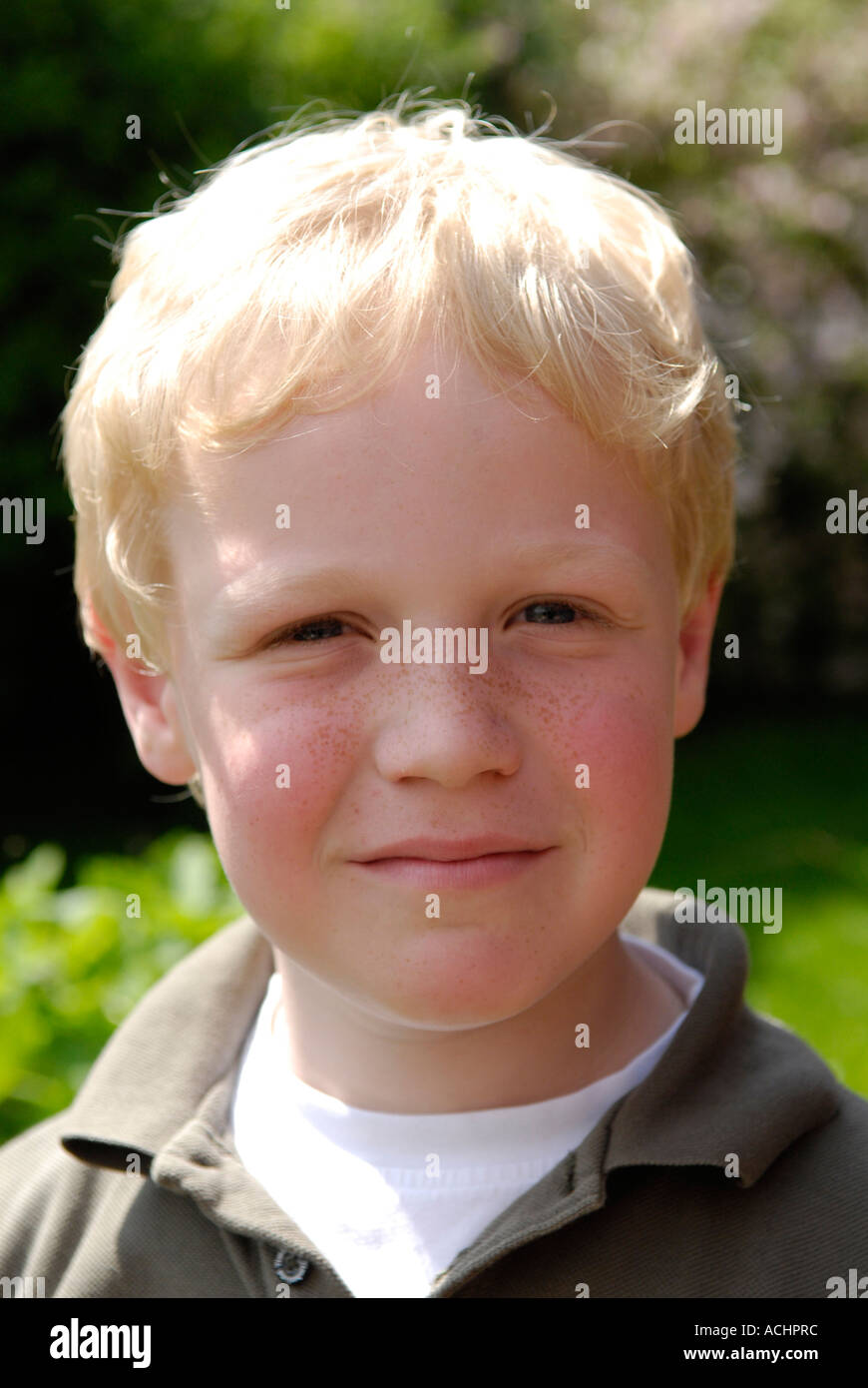 Blonder Junge Stockfoto