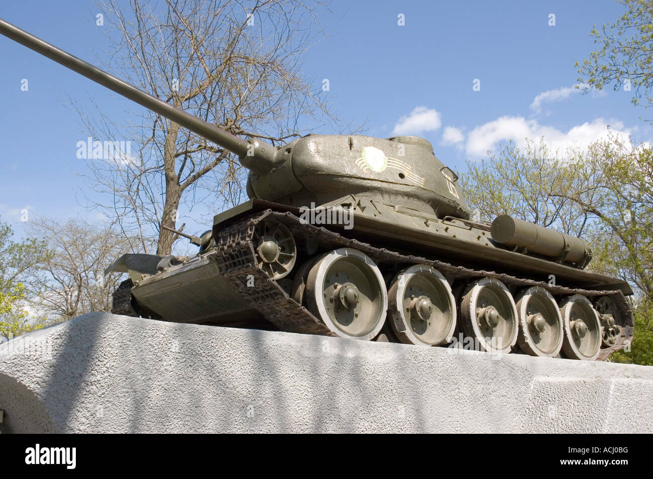 Sowjetischen 2. Weltkrieg Tank Ehrenmal im Nord-Kaukasus Stadt von Georgijewsk in Süd-West-Russland Stockfoto