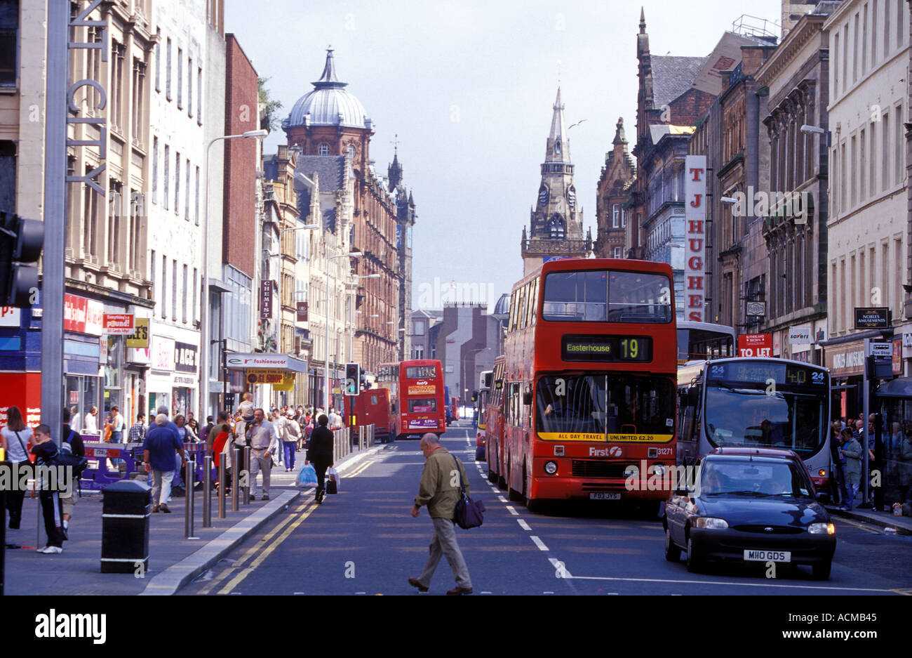 Schottland Glasgow Verkehr Argyle Street Glasgow s Geschäftszentrum und es s Haupteinkaufsstraße Stockfoto