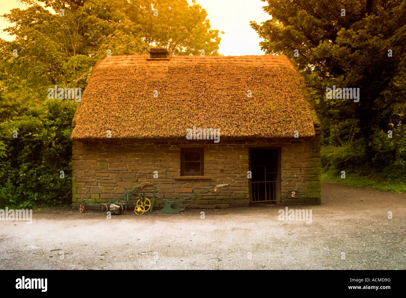 Die Schmied s forge im Folk Park bei Bunratty Castle Co Clare Ireland Stockfoto