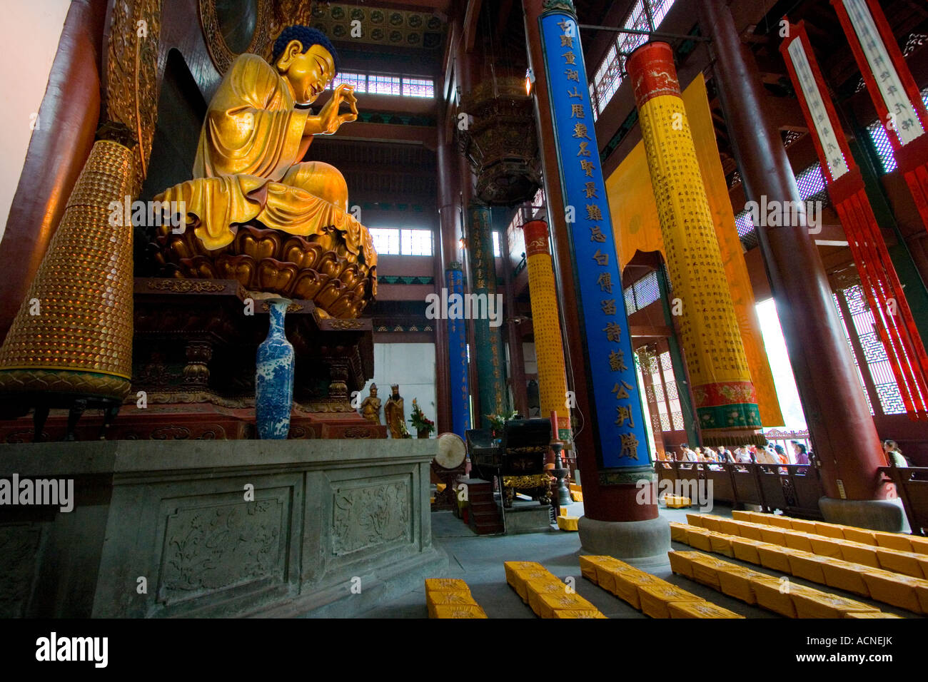 Siddhartha Gautama Buddha Statue Lingyin Tempel Hangzhou China Stockfoto