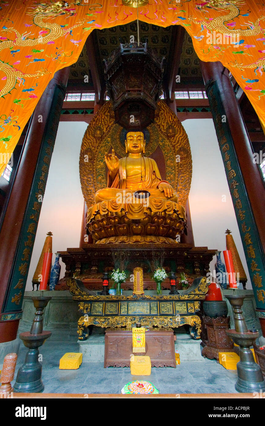 Siddhartha Gautama Buddha Statue Lingyin Tempel Hangzhou China Stockfoto