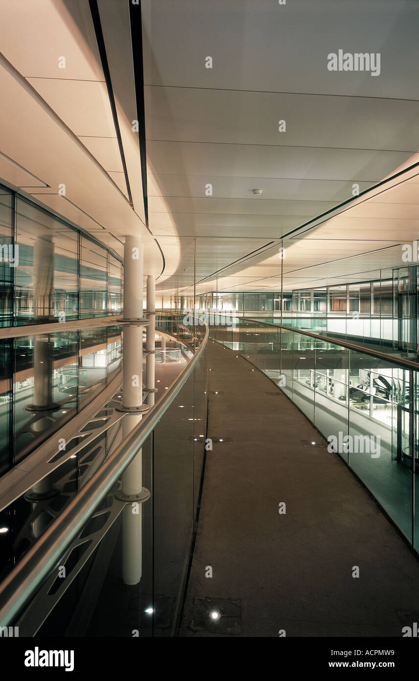 Innenraum der TAG McLaren Technology Centre Stockfoto