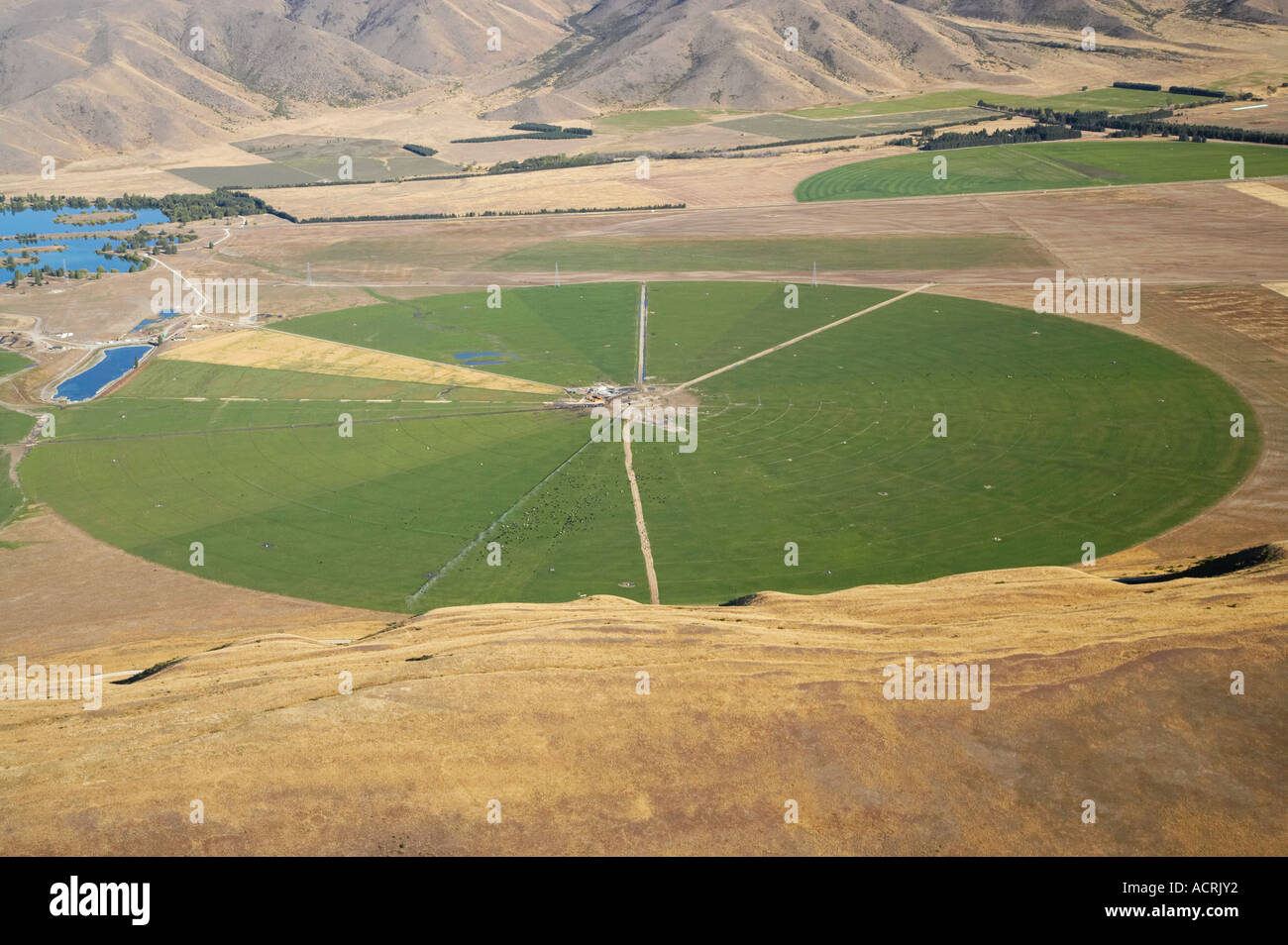 Riesige Rotary-Bewässerung-Schema in der Nähe von Twizel Mackenzie Country Südinsel Neuseeland Stockfoto