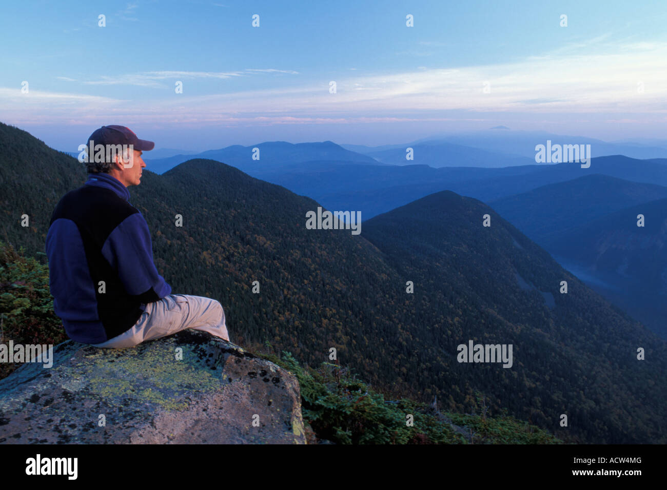 Wanderer auf Signal Ridge Trail, White Mountain National Forest, New Hampshire Stockfoto