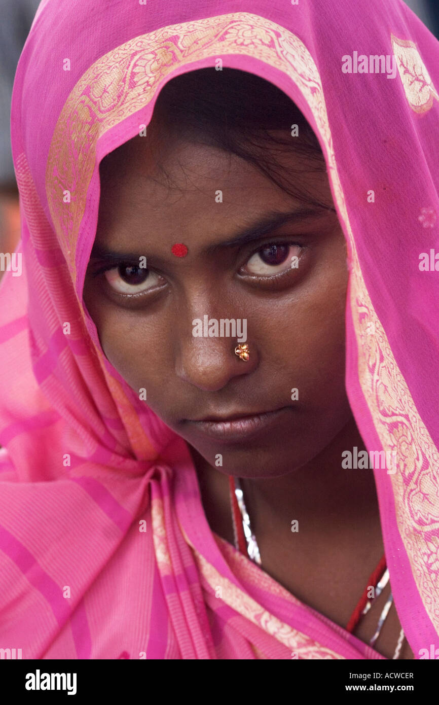 Frau hinter einem Schleier Delhi Indien Stockfoto