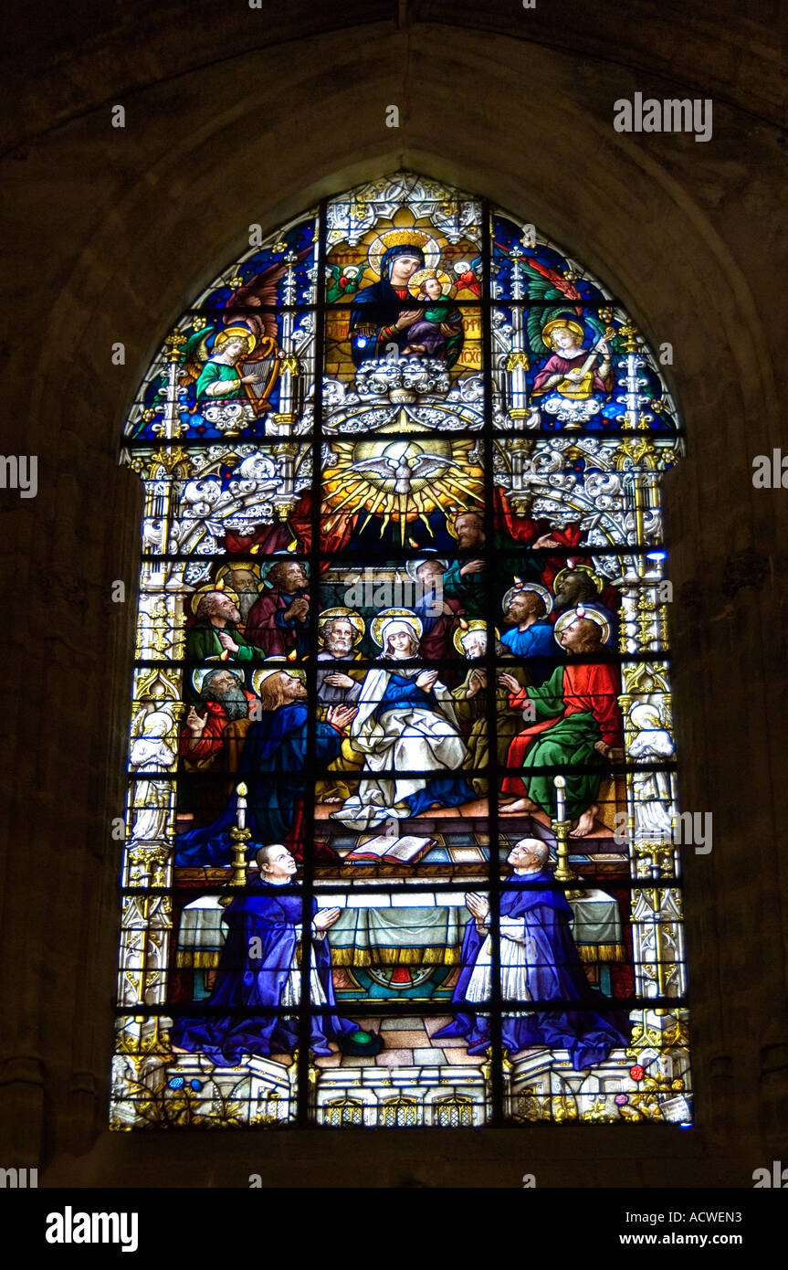 Ein Glasfenster in die gotische Kathedrale von Sevilla Andalusien, Andalusien Spanien Stockfoto