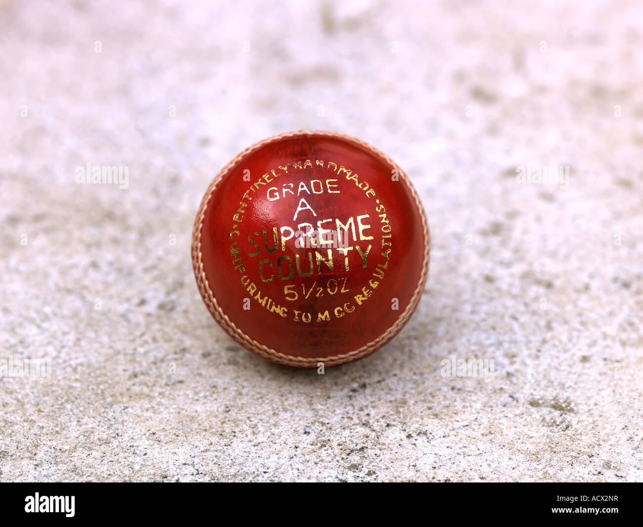 Cricketball Stockfoto