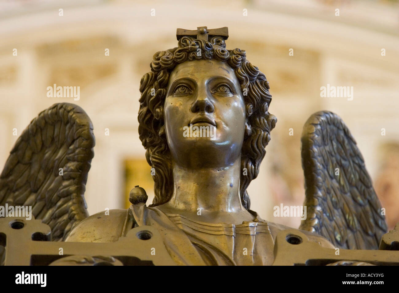 Bronzestatue in El Escorial, Spanien Stockfoto