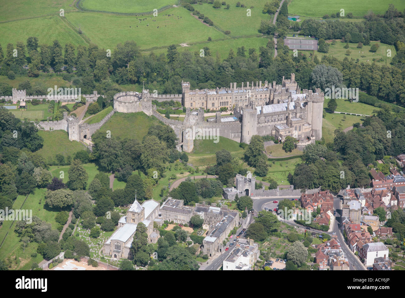 Luftaufnahme von Arundel Castle, Arundel, West Sussex, UK Stockfoto