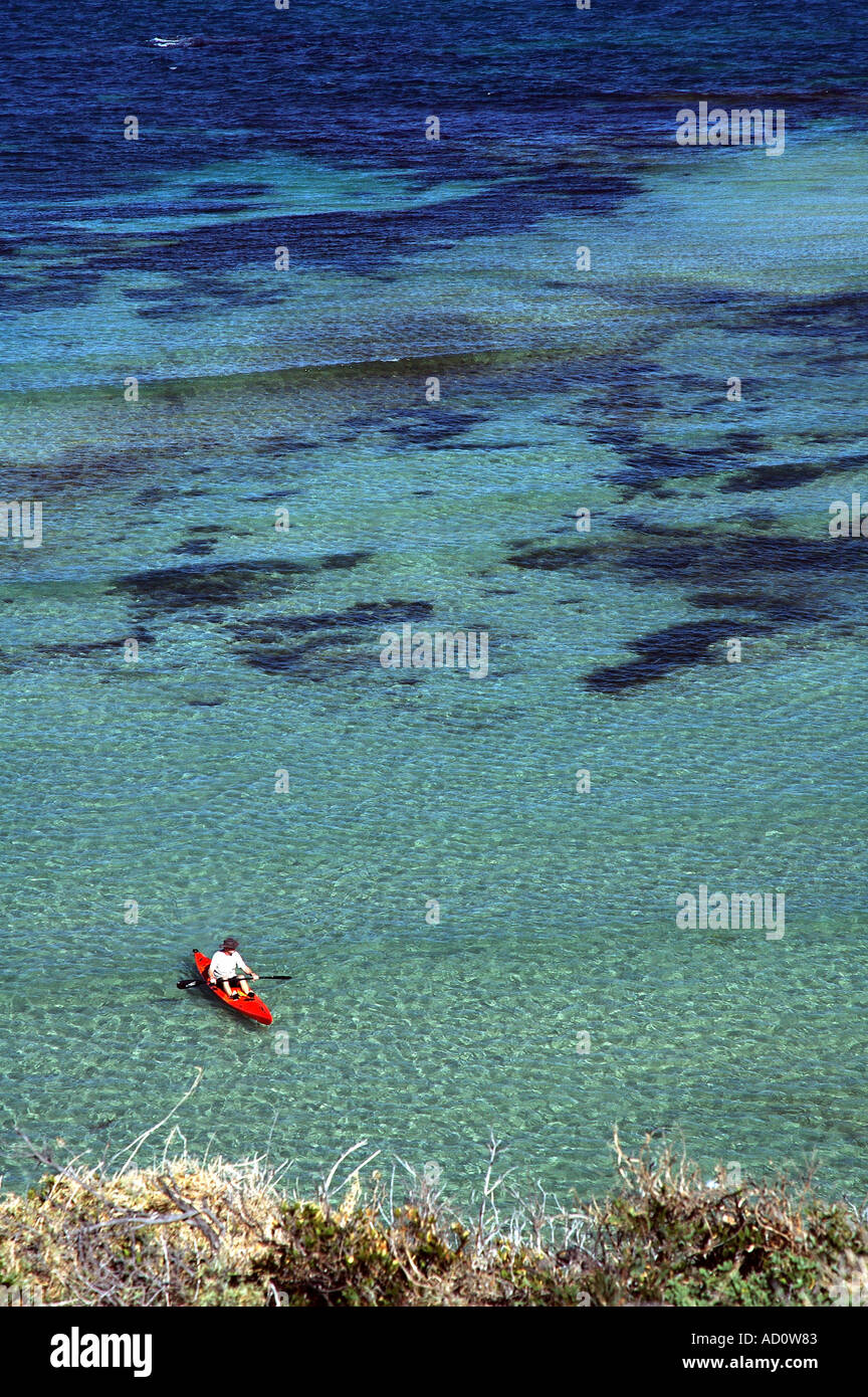 Kajakfahrer Meer aus Penguin Island Shoalwater Islands Marine Park Western Australia Stockfoto