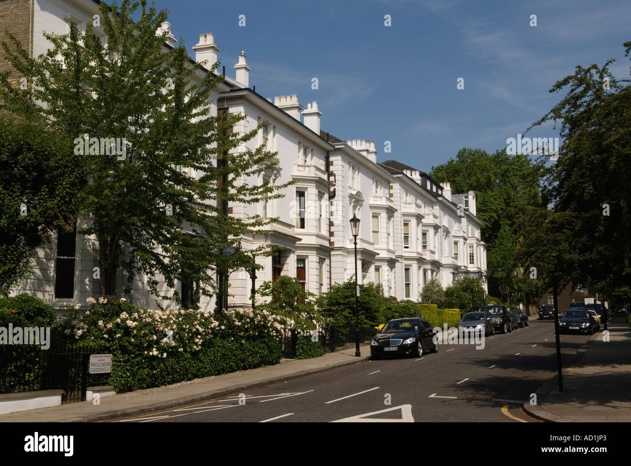 Phillimore Gardens London W8, Royal Borough of Kensington und Chelsea, London W8. England 2006 2000er Jahre UK HOMER SYKES Stockfoto