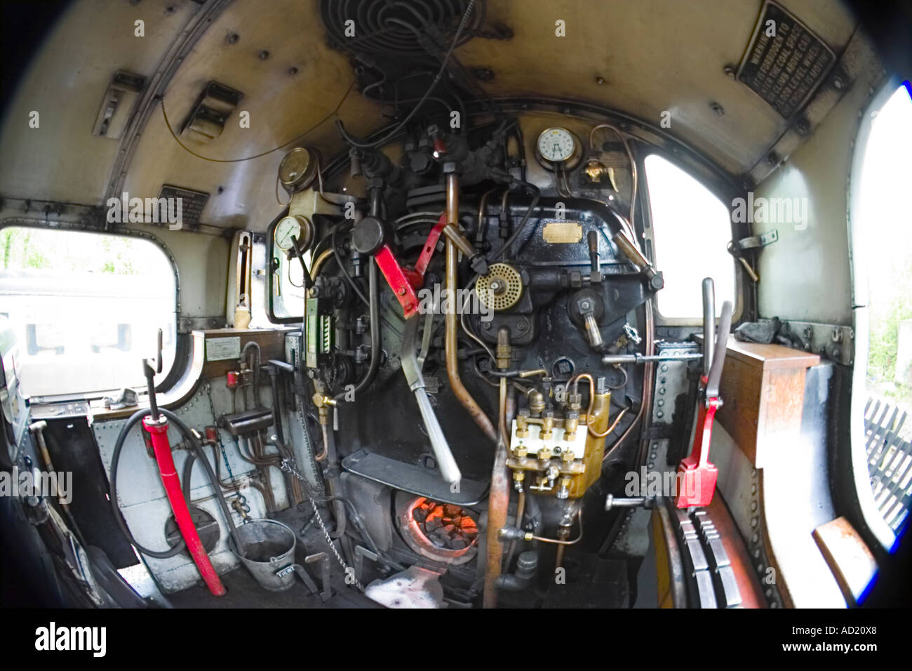 Die North York Moors Railway UK voll funktionsfähige Dampf Erhaltung Vertrauen fisheye Blick auf Kabine Stockfoto