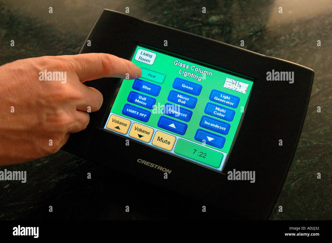 Touchscreen Controller für benutzerdefinierte home Entertainment-system Stockfoto