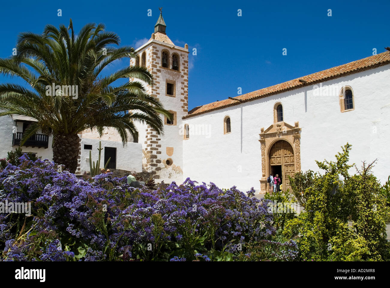 dh Iglesia de Santa Maria BETANCURIA FUERTEVENTURA INSEL Fuerteventura alt Hauptstadt Kirche Glockenturm kanarische Inseln Stockfoto