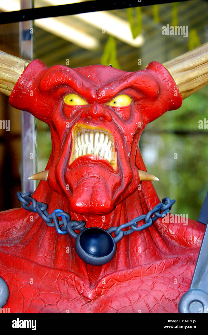 Der Dämon Teufel Satan außerhalb einer Tattoo-Dank Stockfoto