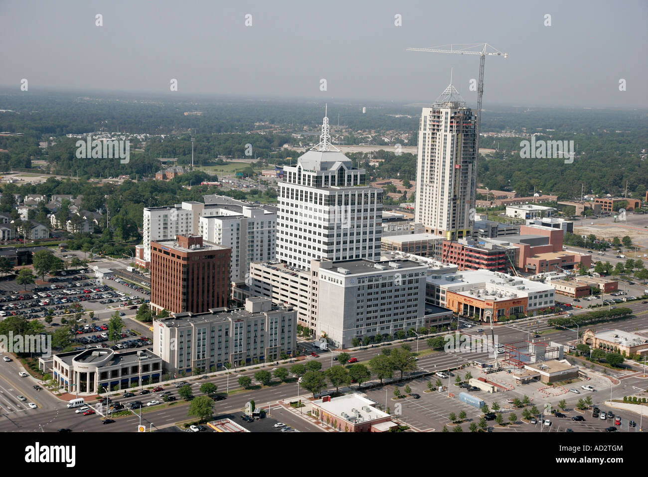 Virginia Beach, Stadtzentrum, Zentrum, Luftaufnahme von oben, Aussicht, Hochhaus-Wolkenkratzer, Gebäude unter neuer Baustelle Stockfoto
