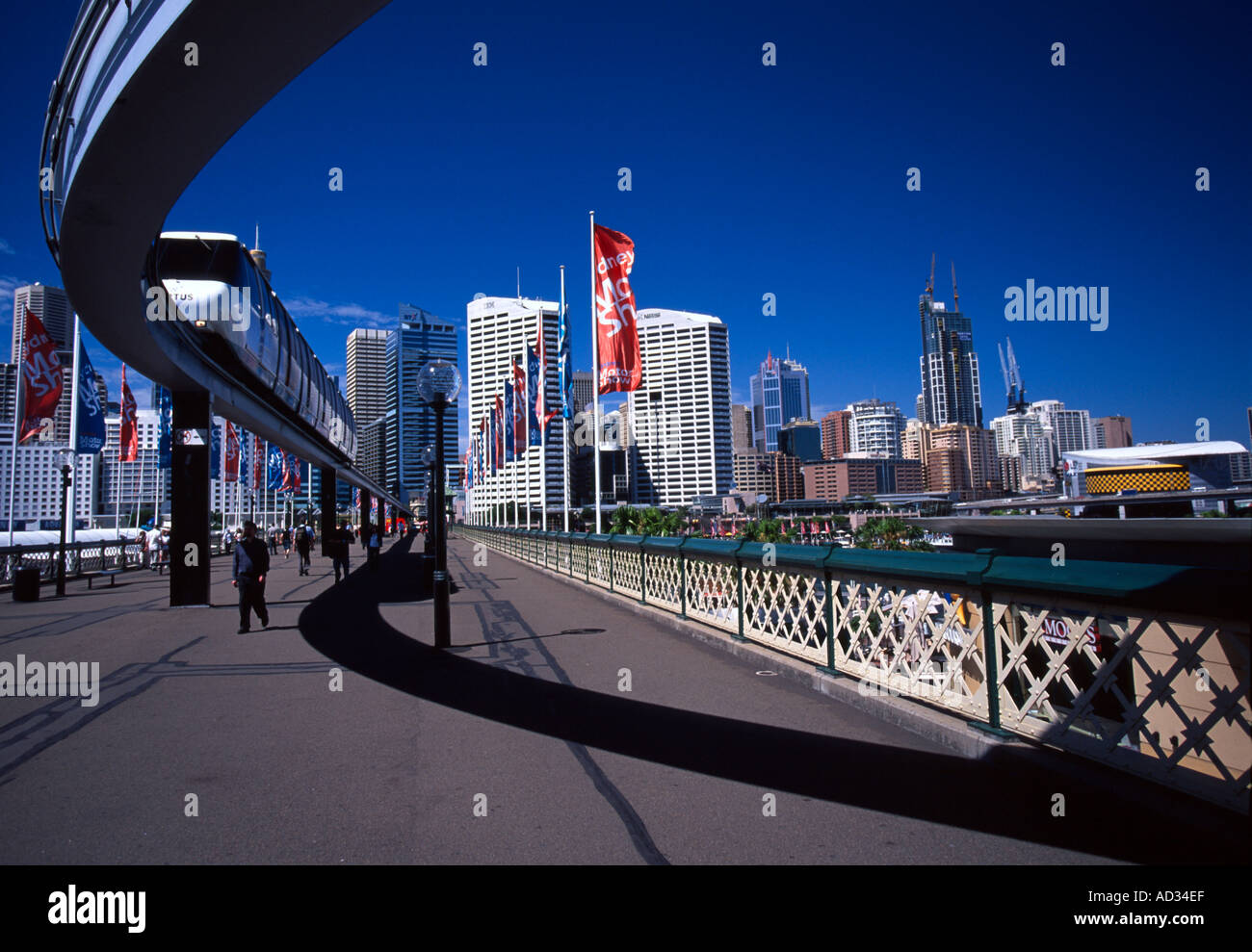 Einschienenbahn auf Pyrmont Bridge Darling Harbour Sydney Australien Stockfoto