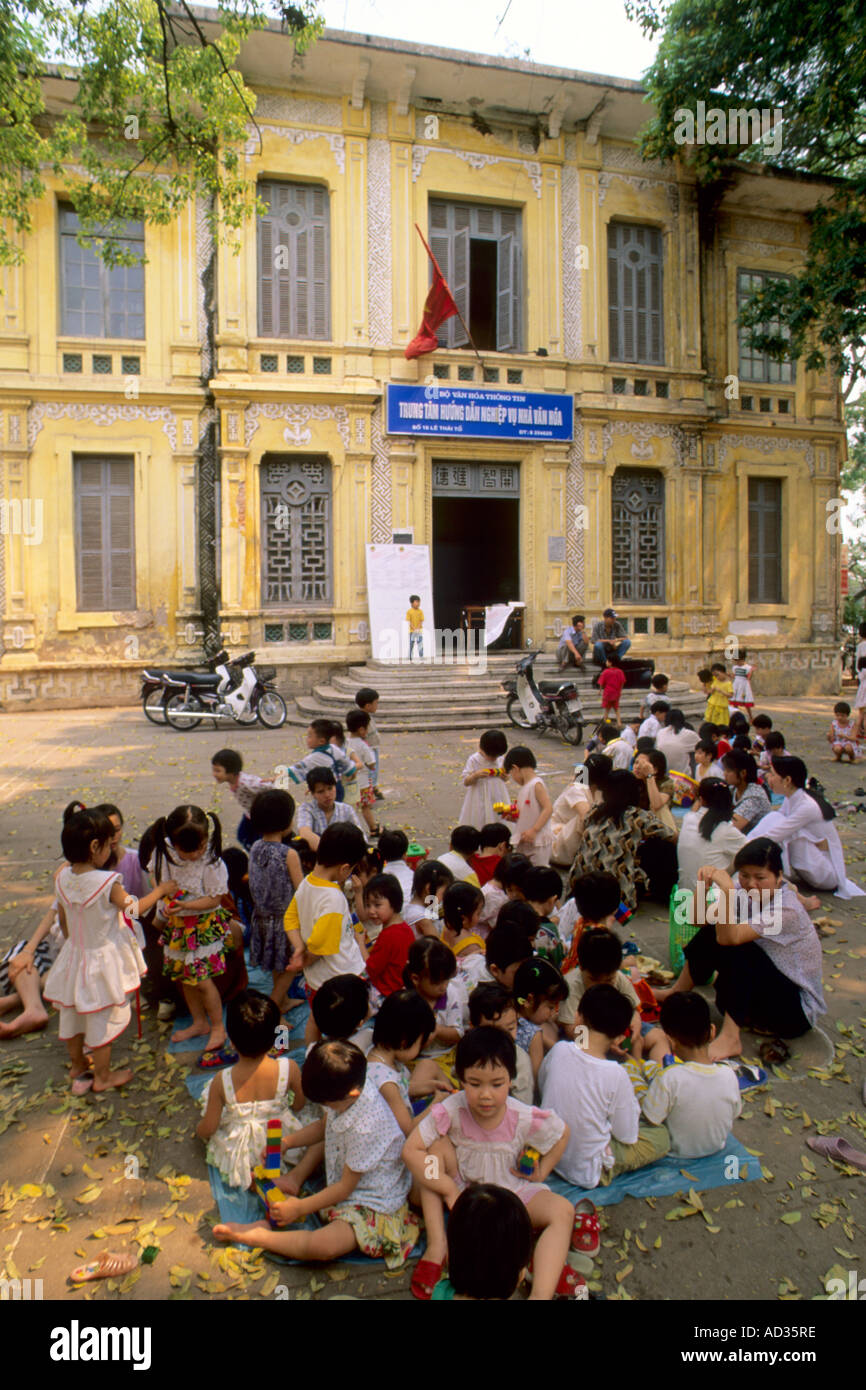 Vietnam Hanoi Schulkinder Stockfoto