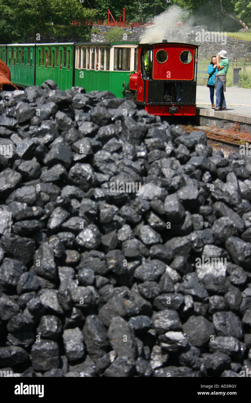 Llanberis Lake Railway in Llanberis Bahnhof in Snowdonia, Gwynedd, Nordwales Stockfoto