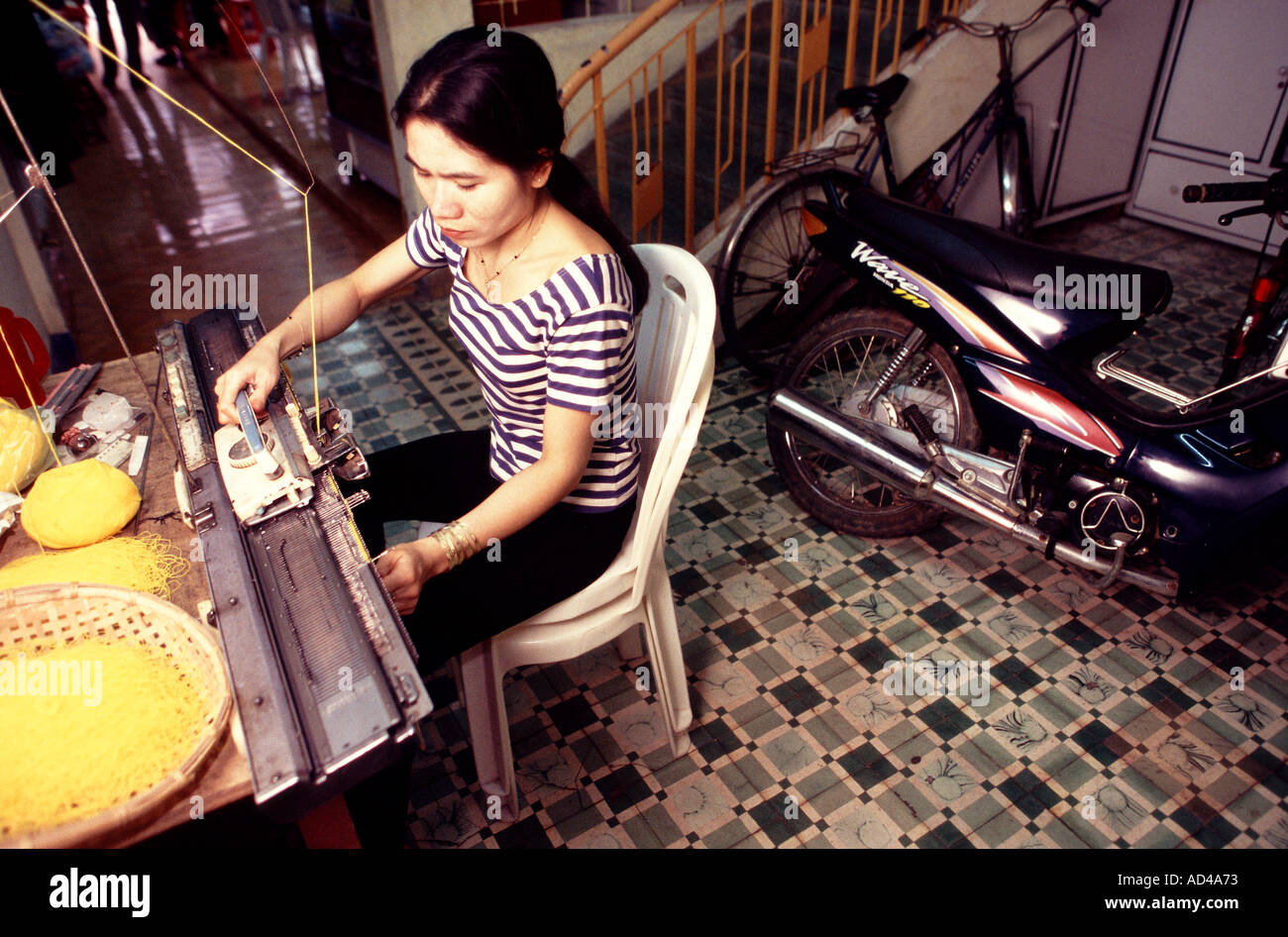 Eine Niederlassung in Hoi An Vietnam für Menschen mit einer Behinderung wurden einige Handel schwer zu helfen, einige p zu generieren ist Stockfoto