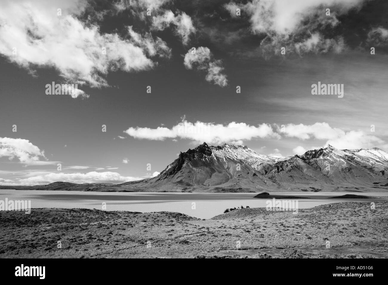 Cerro Mie und See Belgrano Stockfoto