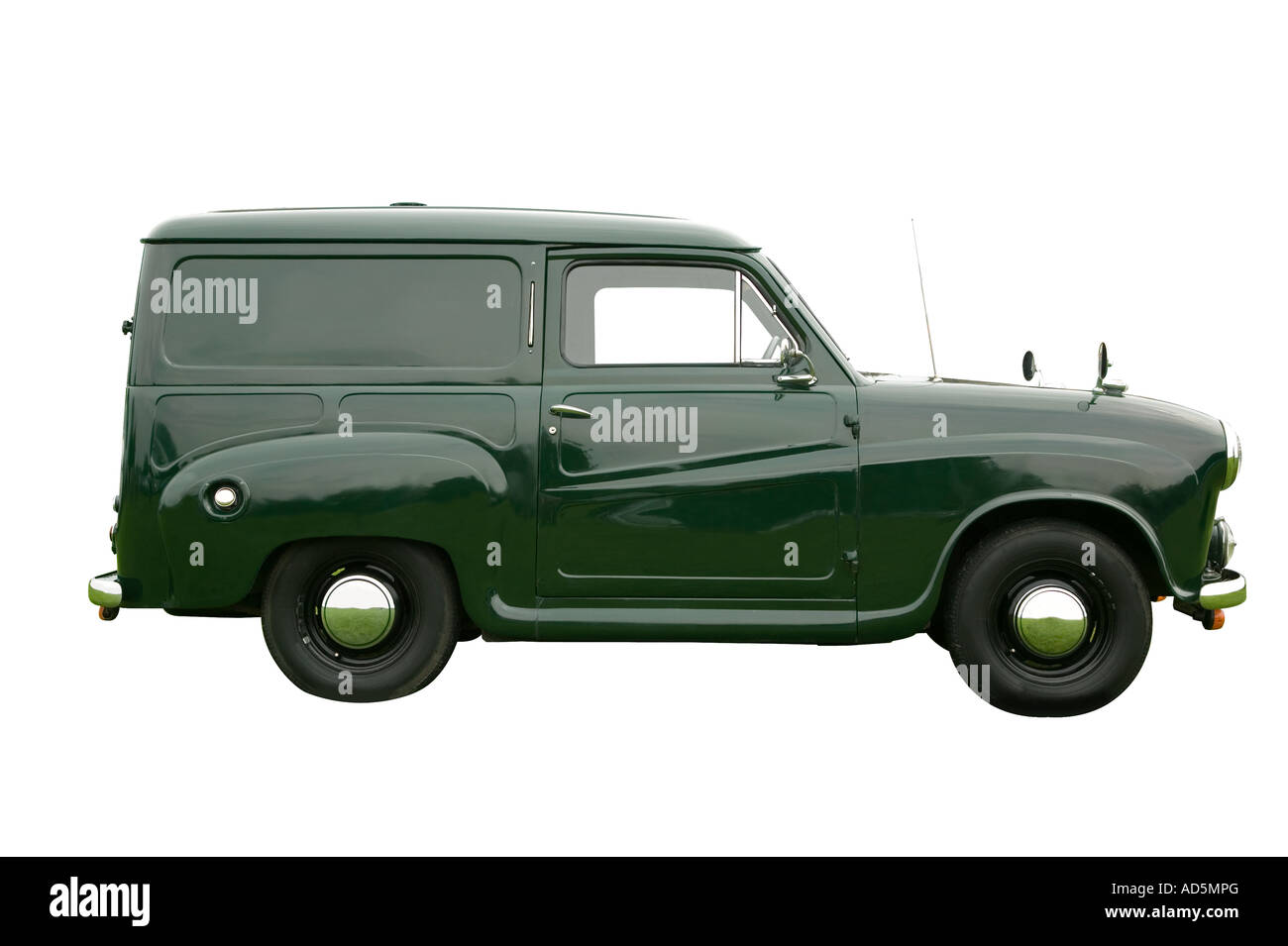 Vintage grüne Lieferwagen isoliert auf weiss mit Beschneidungspfad Stockfoto
