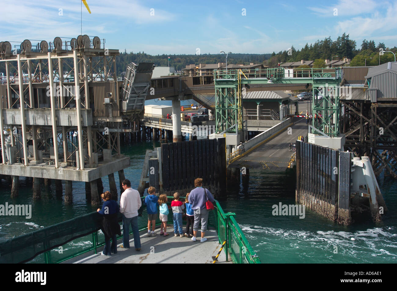 US-Bundesstaat Washington Tacoma nähert sich Bainbridge Island Fähre Fährhafen Stockfoto