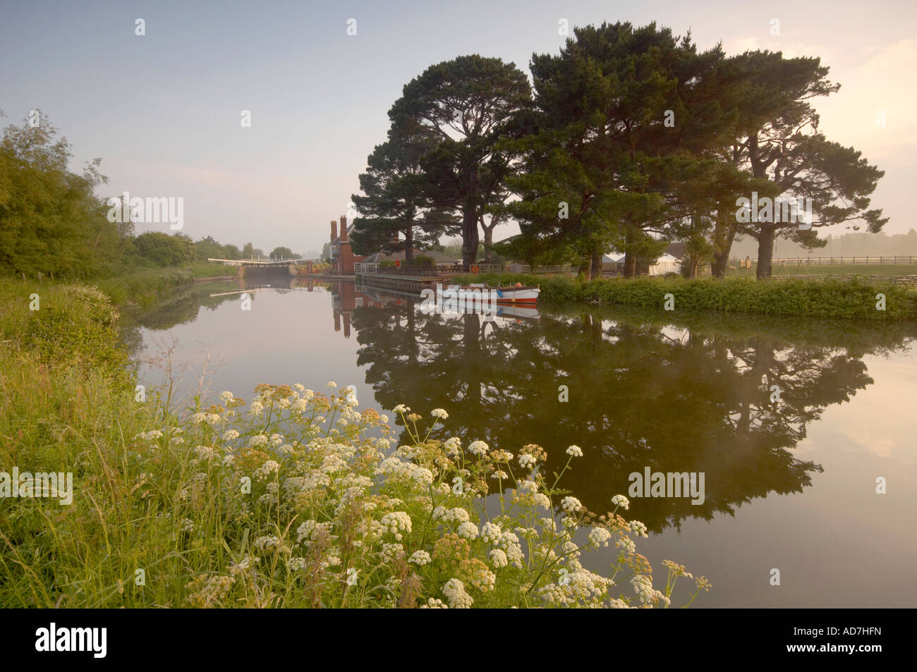 Doppelschleusen Kanal Exeter Devon UK Stockfoto