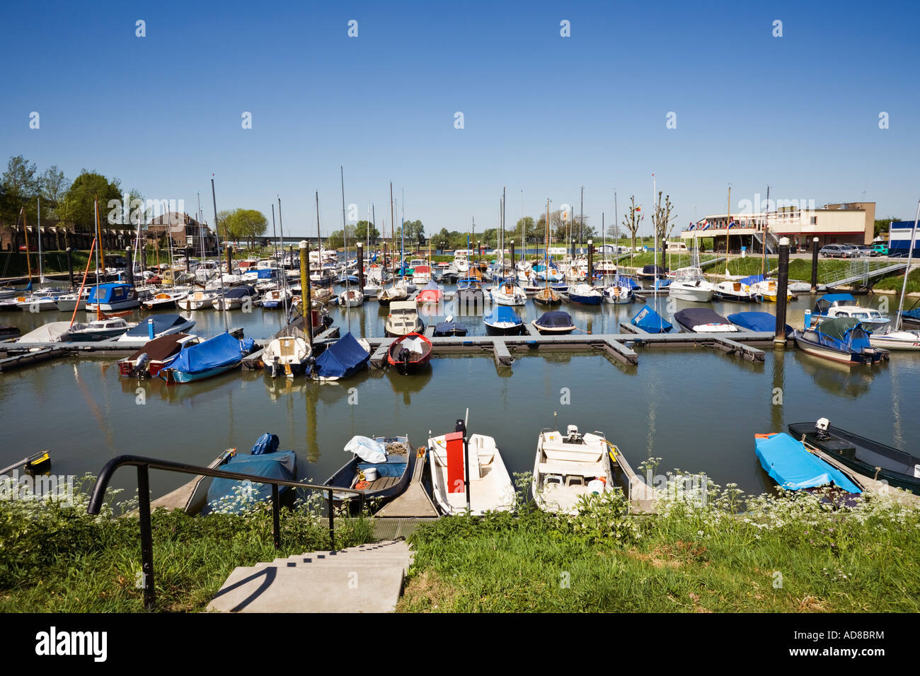 Watersport Vereniging de Helling Yachting Club Marina in Culemborg, Niederlande, Europa Stockfoto