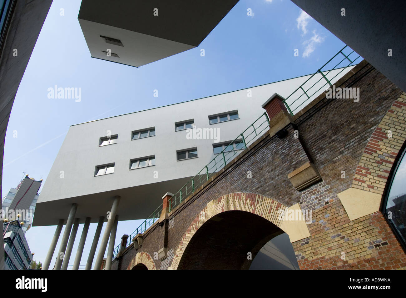 Zaha Hadid am Donaukanal Stockfoto