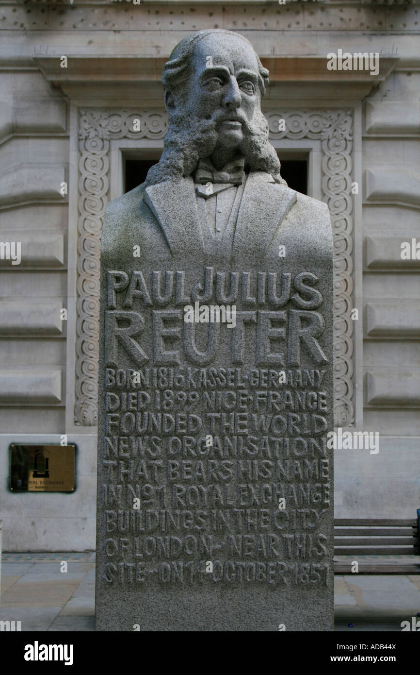 Paul Julius Baron von Reuter gegründet Welt Nachrichten Organisation Skulptur Büste Commeroration der Londoner Bankenviertel Stockfoto