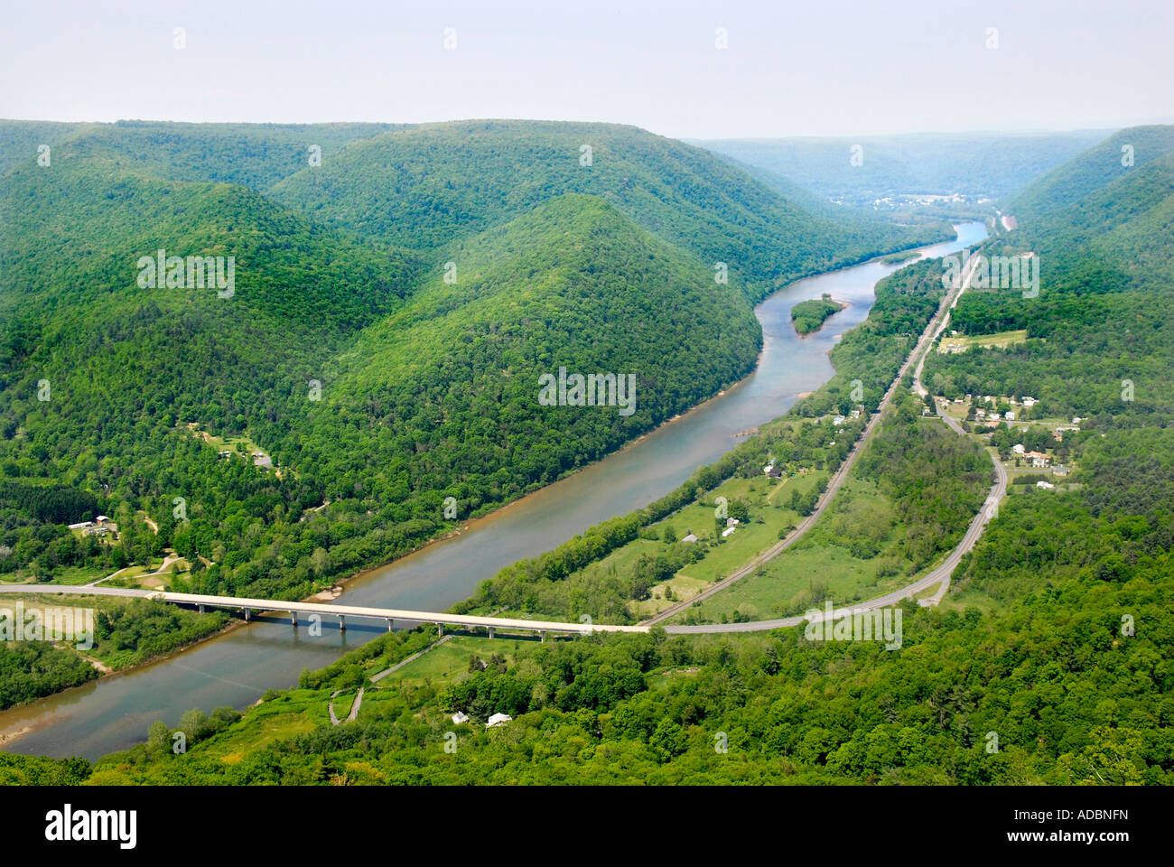 Blick auf den Susquehanna River vom Hyner View State Park bei Hyner Pennsylvania PA Stockfoto