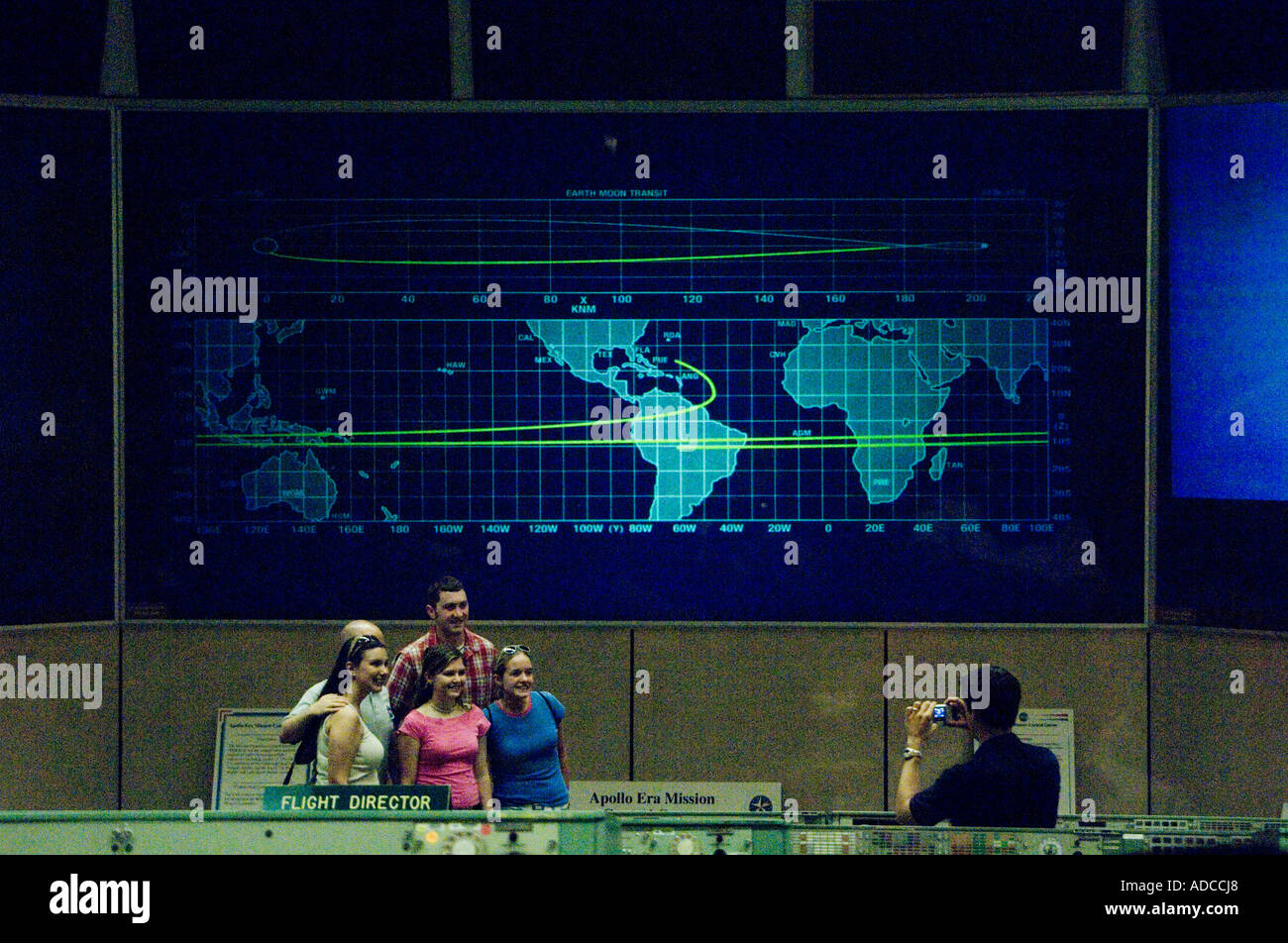Familie posieren für ein Foto auf NASA Mission Control in Houston TX. Stockfoto