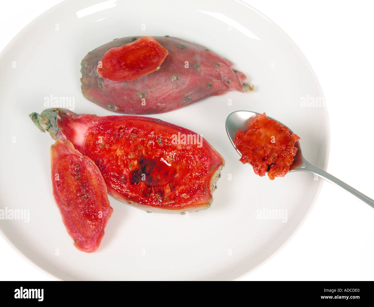 Das Essen der Frucht Kaktus Opuntia Ficus dessert Stockfotografie - Alamy