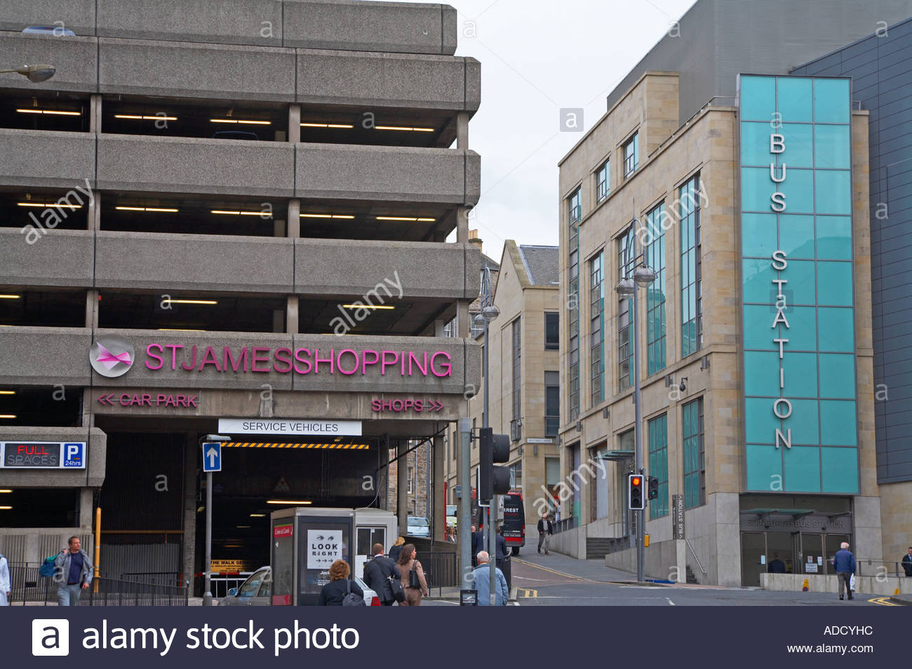 Demolierte Alte St James Einkaufszentrum, Parkplatz und Busbahnhof, von York Place aus im Jahr 2005, Edinburgh Stockfoto