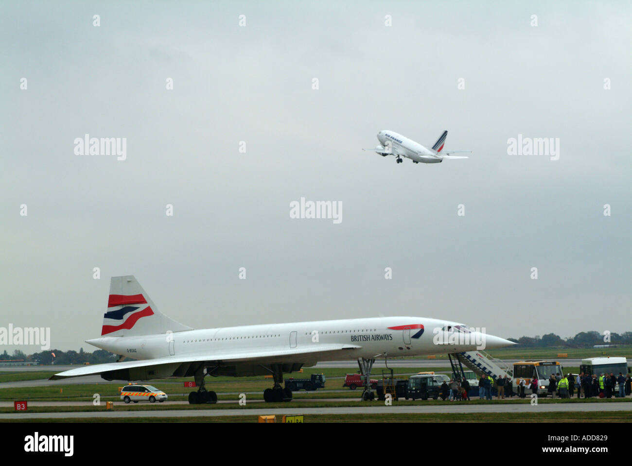 Air France Boeing 737 startet bei Concorde Abschied zu Manchester 22. Oktober 2003 England Vereinigtes Königreich UK Stockfoto
