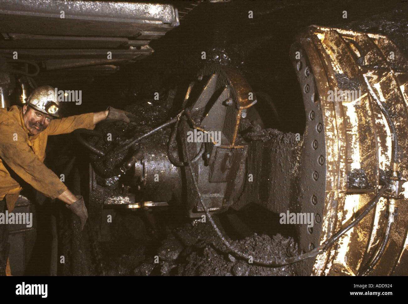 Bergarbeiter, die Arbeiten unter Tage bei der Lewis Merthyr Zeche, Porth, Rhondda Valley, South Wales, UK Stockfoto