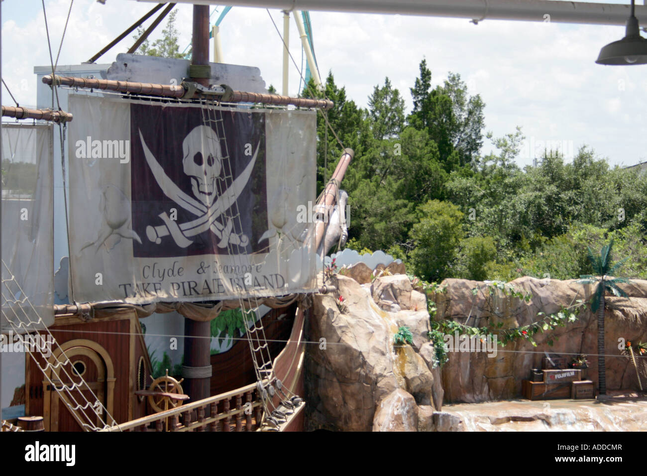 Teilansicht des Piraten Schiff Reihe von Tier-Show in Tampa Florida USA Stockfoto