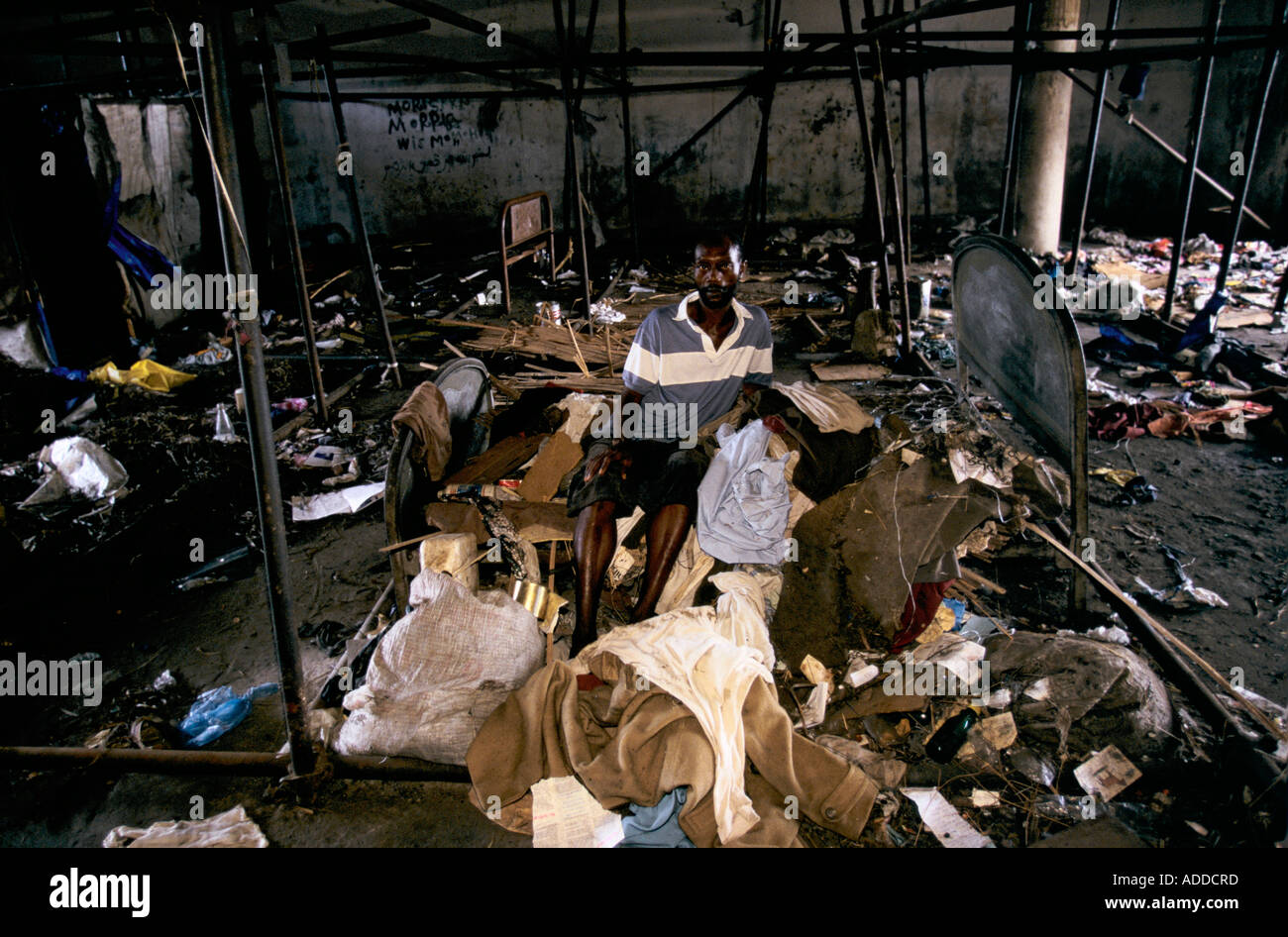 Charles Taylor s Liberia, ausgebrannt, Busbahnhof Stockfoto