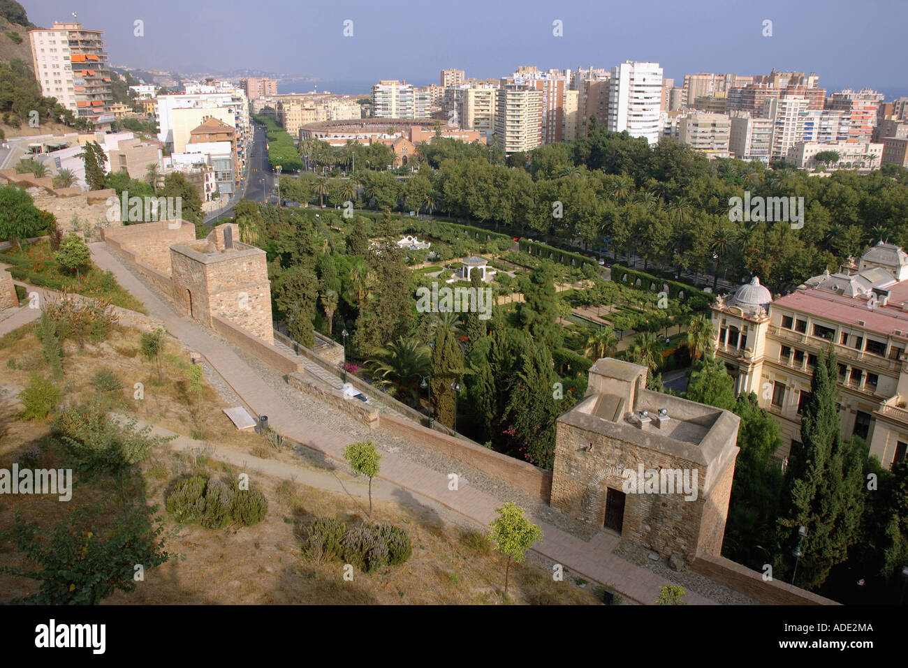 Panoramablick auf Málaga vom Gibralfaro Burg Costa del Sol Sonne Küste Andalusien Andalusien España Spanien Iberia Europa Stockfoto