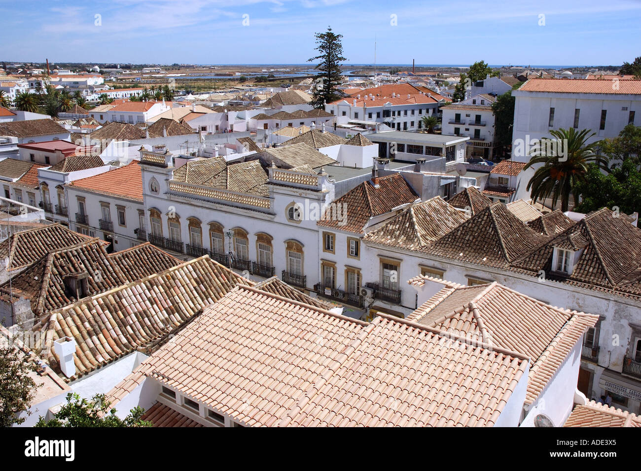 Panoramablick über Tavira Algarve Iberia Portugal Europa Stockfoto