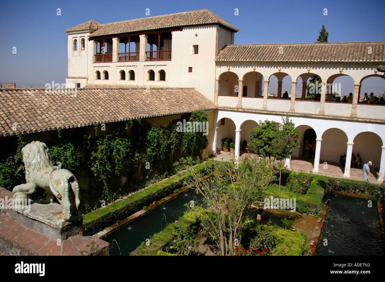 Ansicht der Alhambra Palast & Alcazaba Festung Granada Andalusien Andalusien España Spanien Iberia Europa Stockfoto