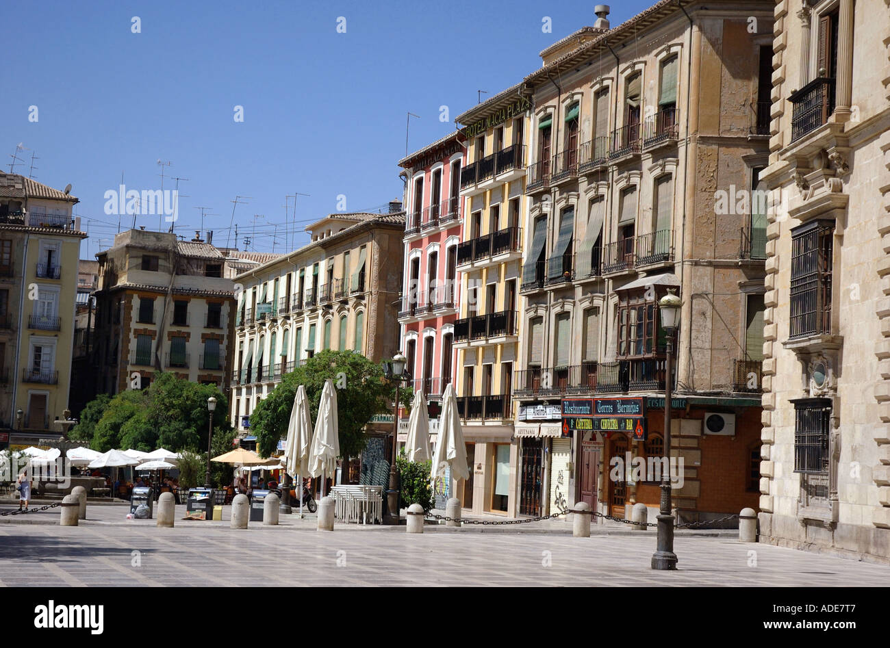 Blick auf charakteristische Gebäude Granada Andalusien Andalusien España Spanien Iberia Europa Stockfoto