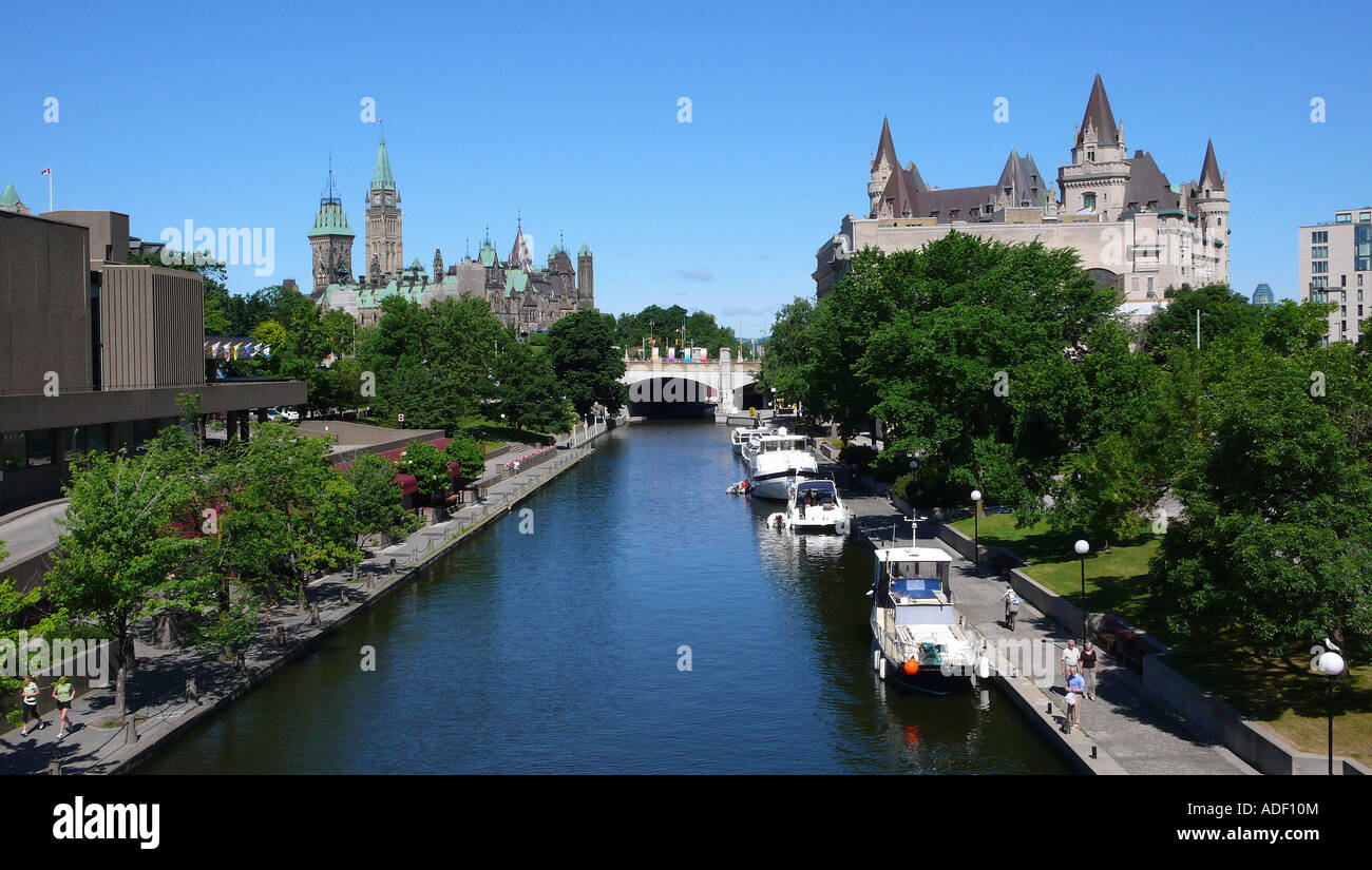 Erhöhten Blick auf Ottawas historischen Rideau-Kanal, Ontario Kanada. Stockfoto