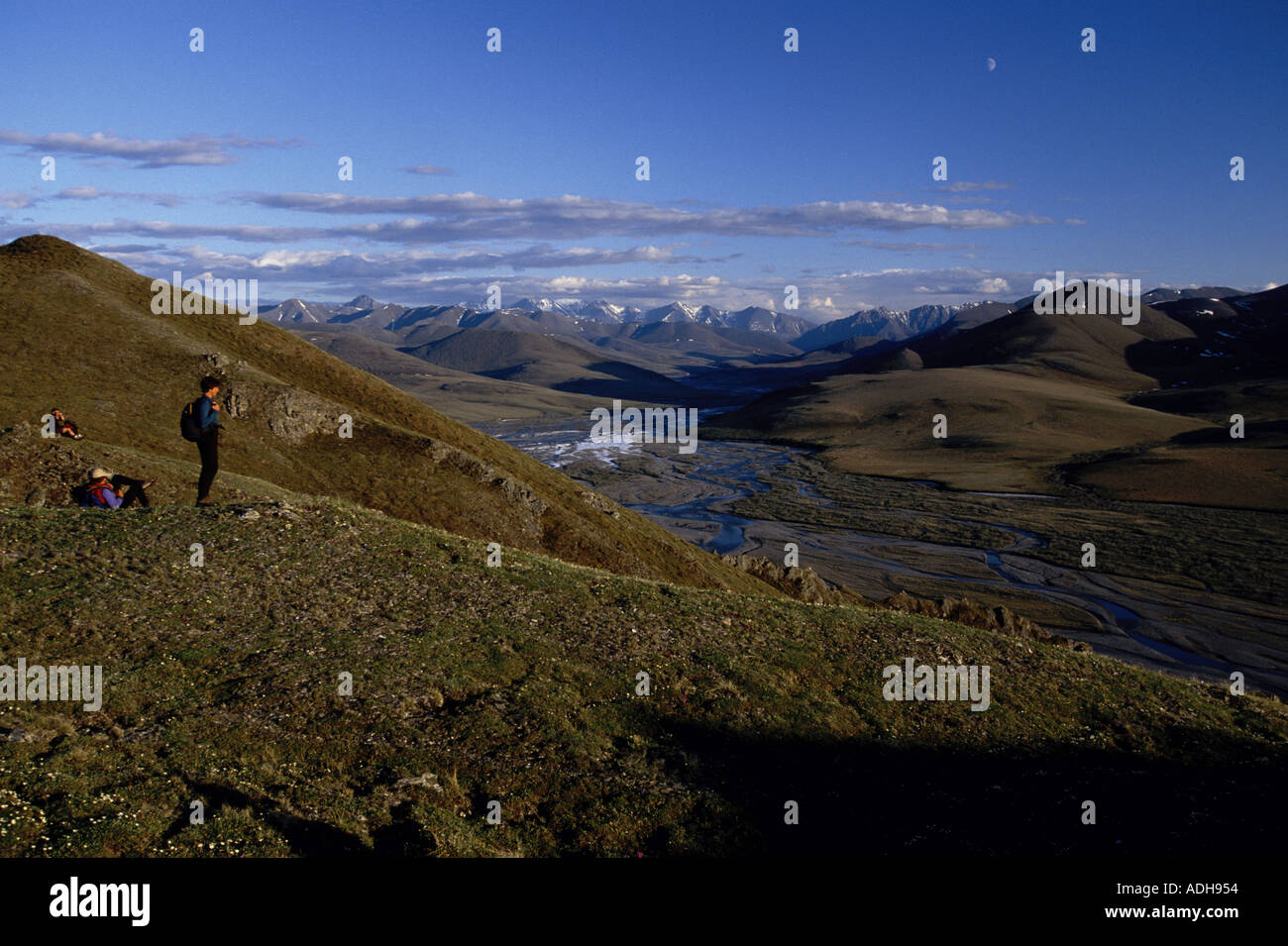 Wanderer in der Nähe von Kongakut Fluss ANWR Alaska Sommer Stockfoto