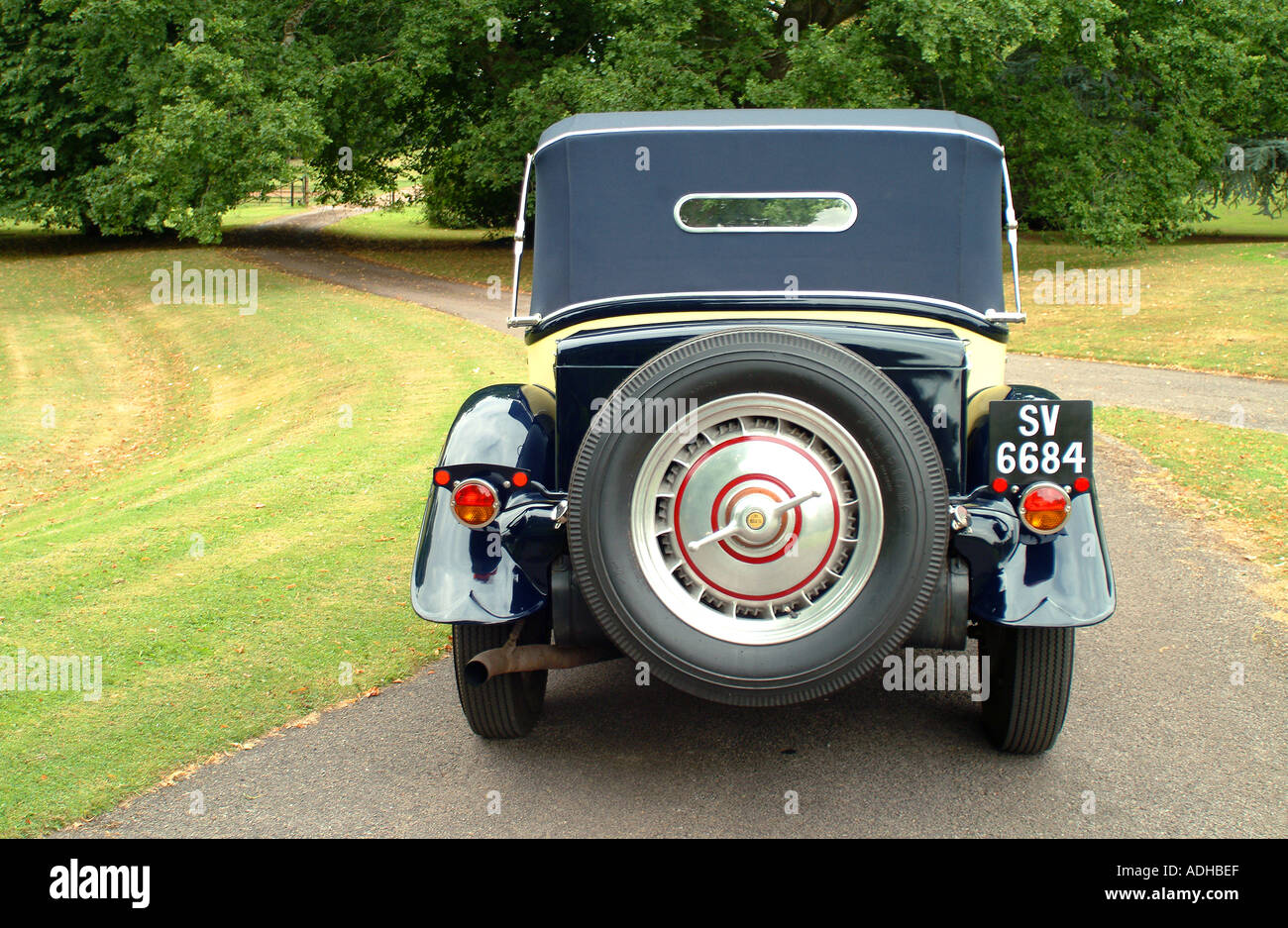 Lord Raglan in seiner Bugatti Oldtimer Stockfoto